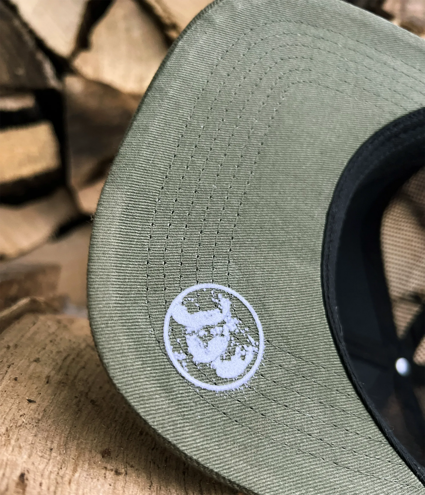 KARPIO PATCH - Trucker Flat Cap olive/black