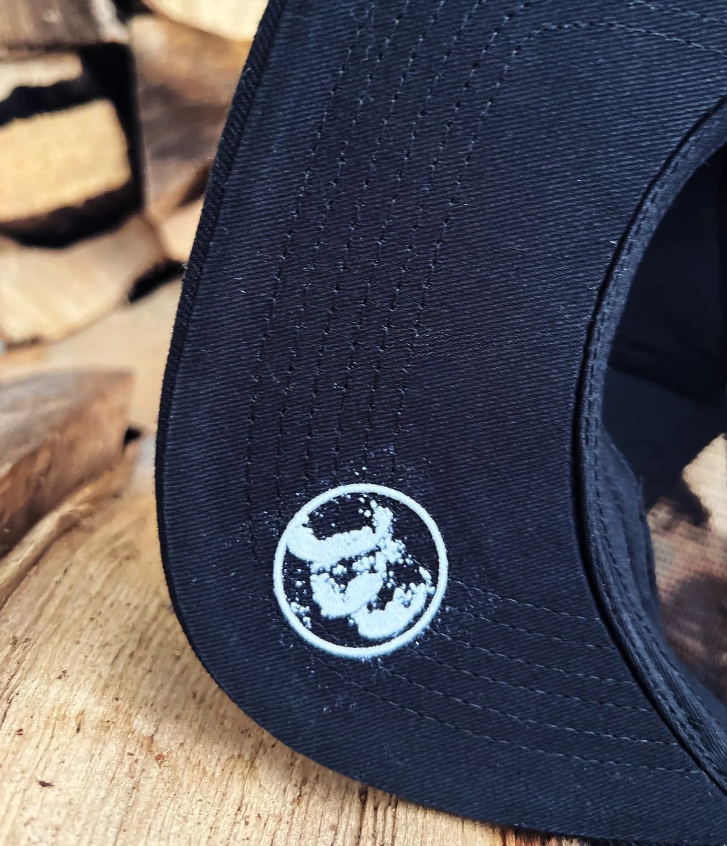 KARPIO PATCH - Trucker Flat Cap black/black